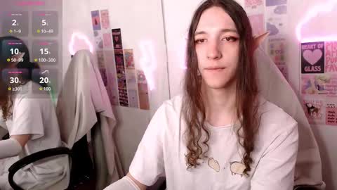 Snapshot of silvermuse chatting on 19, 3, 2026 silvermuse online show from 19, 3, 2026