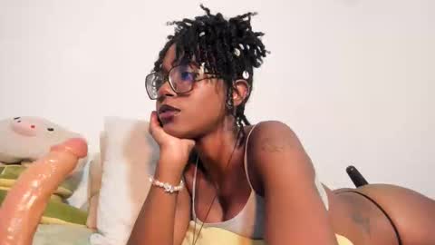 Snapshot of silverosequeen chatting on 20, 2, 2026 silverosequeen online show from 20, 2, 2026