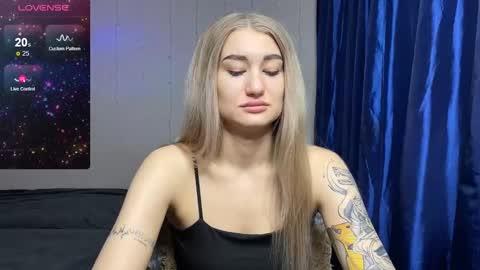 Snapshot of silvia_sugarr chatting on 23, 2, 2025 Silvia online show from 23, 2, 2025