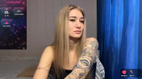 Snapshot of silvia_sugarr chatting on 4, 3, 2025 Silvia online show from 4, 3, 2025