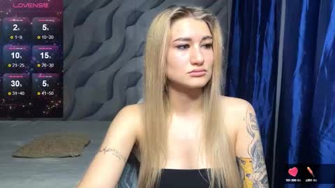 Snapshot of silvia_sugarr chatting on 22, 9, 2025 Silvia online show from 22, 9, 2025