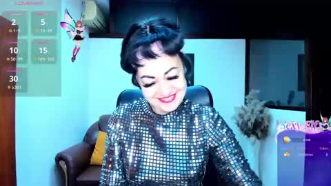 Silvia Wallec online show from 4, 1, 2025