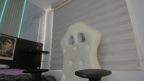 Snapshot of silviarichie_jade chatting on 25, 1, 2025 silvia online show from 25, 1, 2025