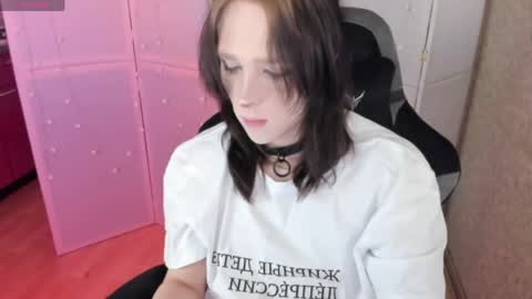 Snapshot of simochka_ chatting on 25, 4, 2026 Simochka online show from 25, 4, 2026