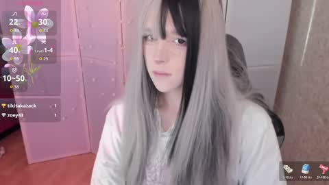 Snapshot of simochka_ chatting on 1, 5, 2026 Simochka online show from 1, 5, 2026