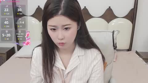 simonastephanie online show from 7, 11, 2025