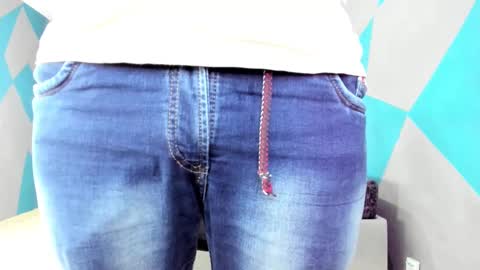 Snapshot of simonkeler chatting on 5, 2, 2025 SIMON KELER online show from 5, 2, 2025