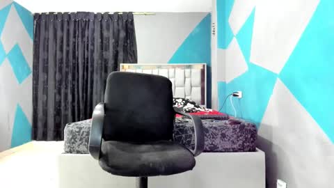 Snapshot of simonkeler chatting on 16, 2, 2025 SIMON KELER online show from 16, 2, 2025