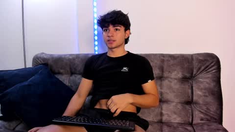  Simon  online show from 19, 12, 2024