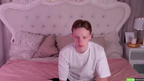 Snapshot of simonwarner chatting on 2, 3, 2026 Simon online show from 2, 3, 2026