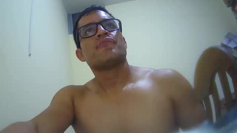 Snapshot of simpatico977 chatting on 17, 5, 2026 Denis online show from 17, 5, 2026