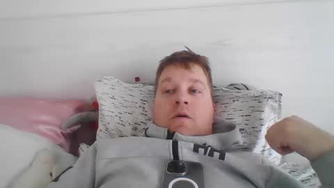 Simpleregularguy online show from 30, 4, 2026