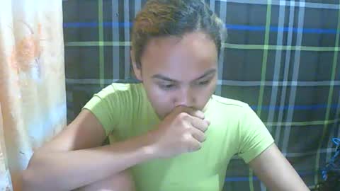 Snapshot of simply__me chatting on 5, 3, 2026 simply__me online show from 5, 3, 2026