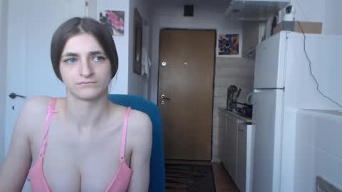Snapshot of simyhvn chatting on 13, 2, 2025 simyhvn online show from 13, 2, 2025