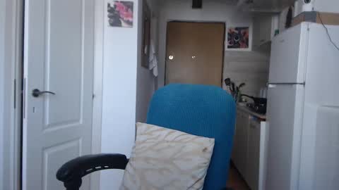 Snapshot of simyhvn chatting on 4, 3, 2025 simyhvn online show from 4, 3, 2025