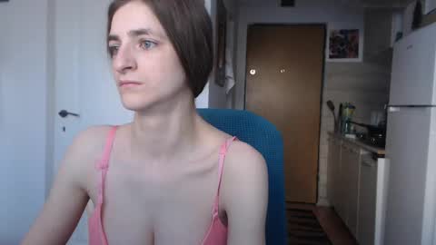 Snapshot of simyhvn chatting on 6, 3, 2025 simyhvn online show from 6, 3, 2025