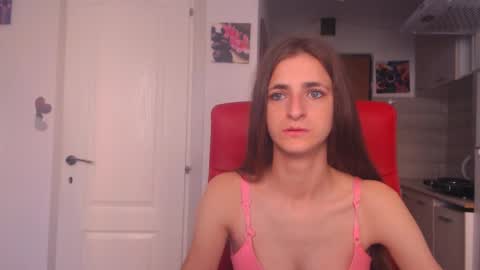 Snapshot of simyhvn chatting on 15, 9, 2025 simyhvn online show from 15, 9, 2025