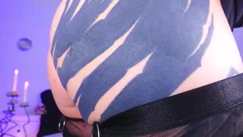 Ms. Sindel online show from 27, 10, 2025
