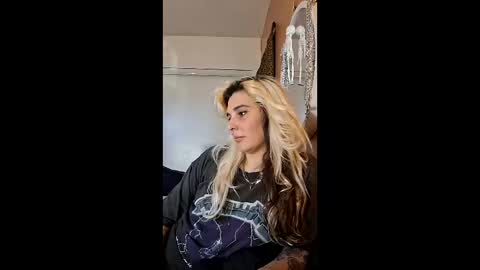 Aussie Sindy Rocker online show from 6, 2, 2026