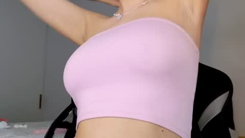 Snapshot of sinful_kittyy chatting on 23, 6, 2026 Kate online show from 23, 6, 2026
