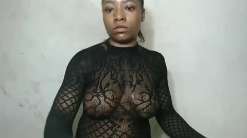 Snapshot of sinfulbicth chatting on 3, 10, 2025 sinfulbicth online show from 3, 10, 2025