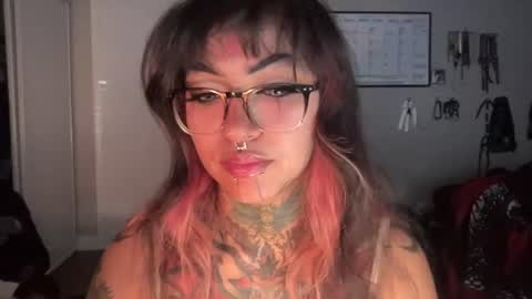 Snapshot of sinfulincubus chatting on 10, 7, 2026 Mistrx Sin online show from 10, 7, 2026