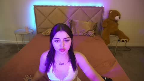 Kira online show from 5, 6, 2026