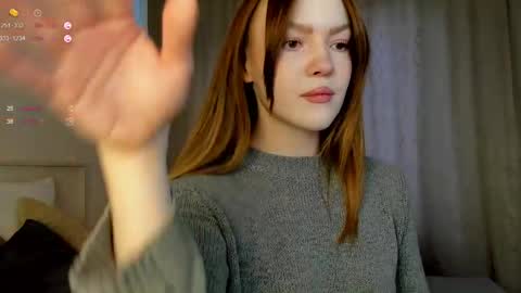 Snapshot of sinfulsmile_ chatting on 6, 4, 2026 Ivy online show from 6, 4, 2026