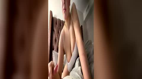 Snapshot of sinfulsophia chatting on 27, 6, 2026 sinfulsophia online show from 27, 6, 2026