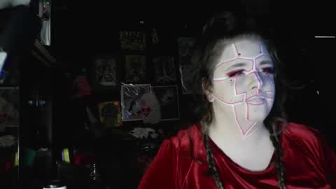 Sinstress hemlock online show from 15, 2, 2026