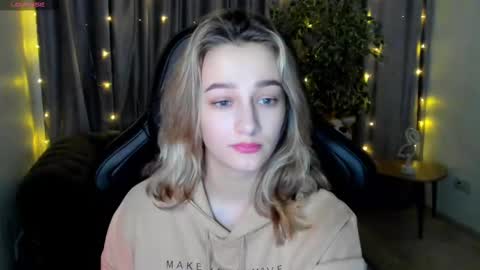 Sinty Noria online show from 27, 2, 2025