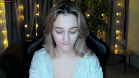 Sinty Noria online show from 28, 2, 2025