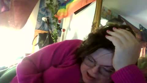 Snapshot of siofra chatting on 20, 9, 2025 Siofra online show from 20, 9, 2025
