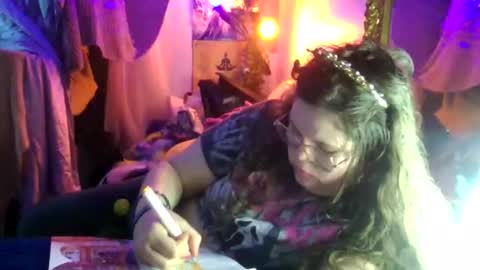 Snapshot of siofra chatting on 22, 9, 2025 Siofra online show from 22, 9, 2025