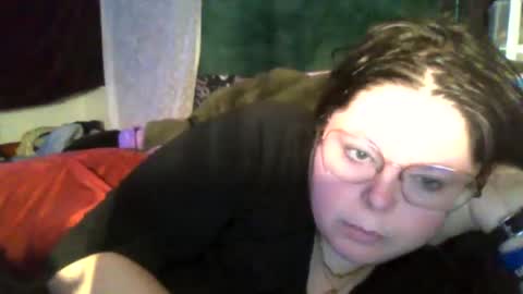 Snapshot of siofra chatting on 3, 10, 2025 Siofra online show from 3, 10, 2025