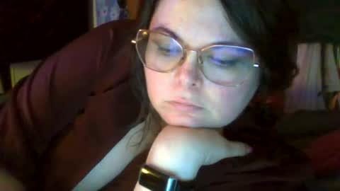 Snapshot of siofra chatting on 15, 10, 2025 Siofra online show from 15, 10, 2025