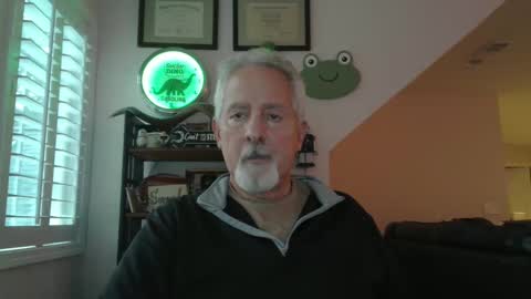 Snapshot of sir_lust_alot chatting on 12, 10, 2025 Don Roberto online show from 12, 10, 2025