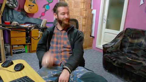 I am The Fourth and only Sir. Pelo online show from 4, 12, 2025