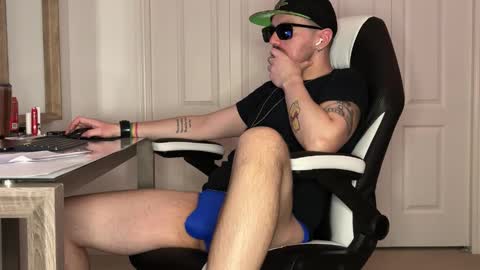 Sir Daddy McQween online show from 11, 1, 2026