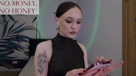 Goddess Sirena online show from 24, 5, 2026