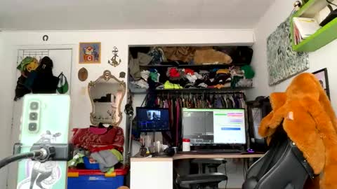 siriss_boyrag online show from 6, 6, 2026