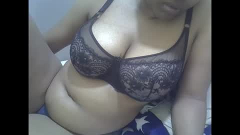 Snapshot of sisibrown97 chatting on 16, 12, 2025 brown online show from 16, 12, 2025