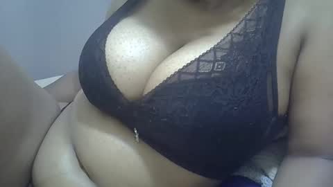 Snapshot of sisibrown97 chatting on 20, 3, 2026 brown online show from 20, 3, 2026