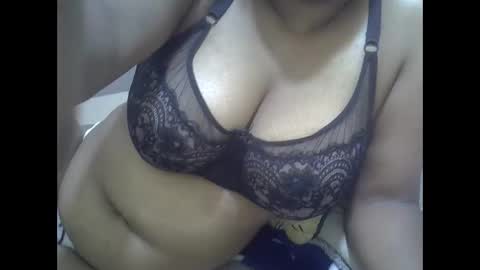Snapshot of sisibrown97 chatting on 21, 3, 2026 brown online show from 21, 3, 2026