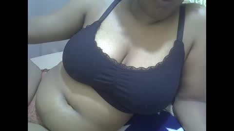Snapshot of sisibrown97 chatting on 22, 3, 2026 brown online show from 22, 3, 2026
