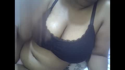 Snapshot of sisibrown97 chatting on 28, 3, 2026 brown online show from 28, 3, 2026