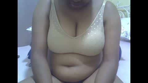 Snapshot of sisibrown97 chatting on 1, 4, 2026 brown online show from 1, 4, 2026