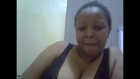 Snapshot of sisibrown97 chatting on 30, 5, 2026 brown online show from 30, 5, 2026