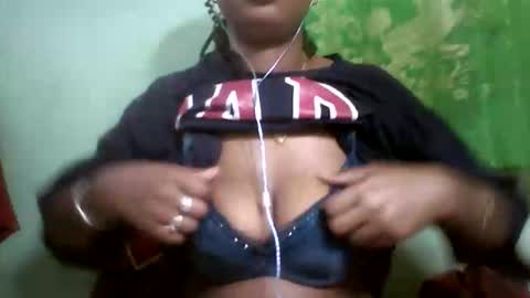 sisih567089 online show from 2, 11, 2025