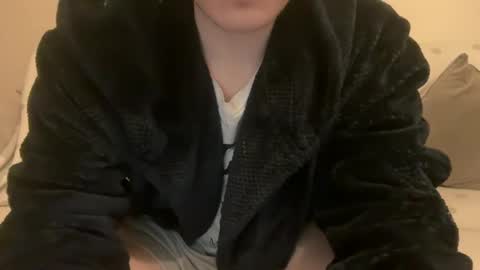 Snapshot of sissy_brit22 chatting on 16, 12, 2024 sissy_brit22 online show from 16, 12, 2024